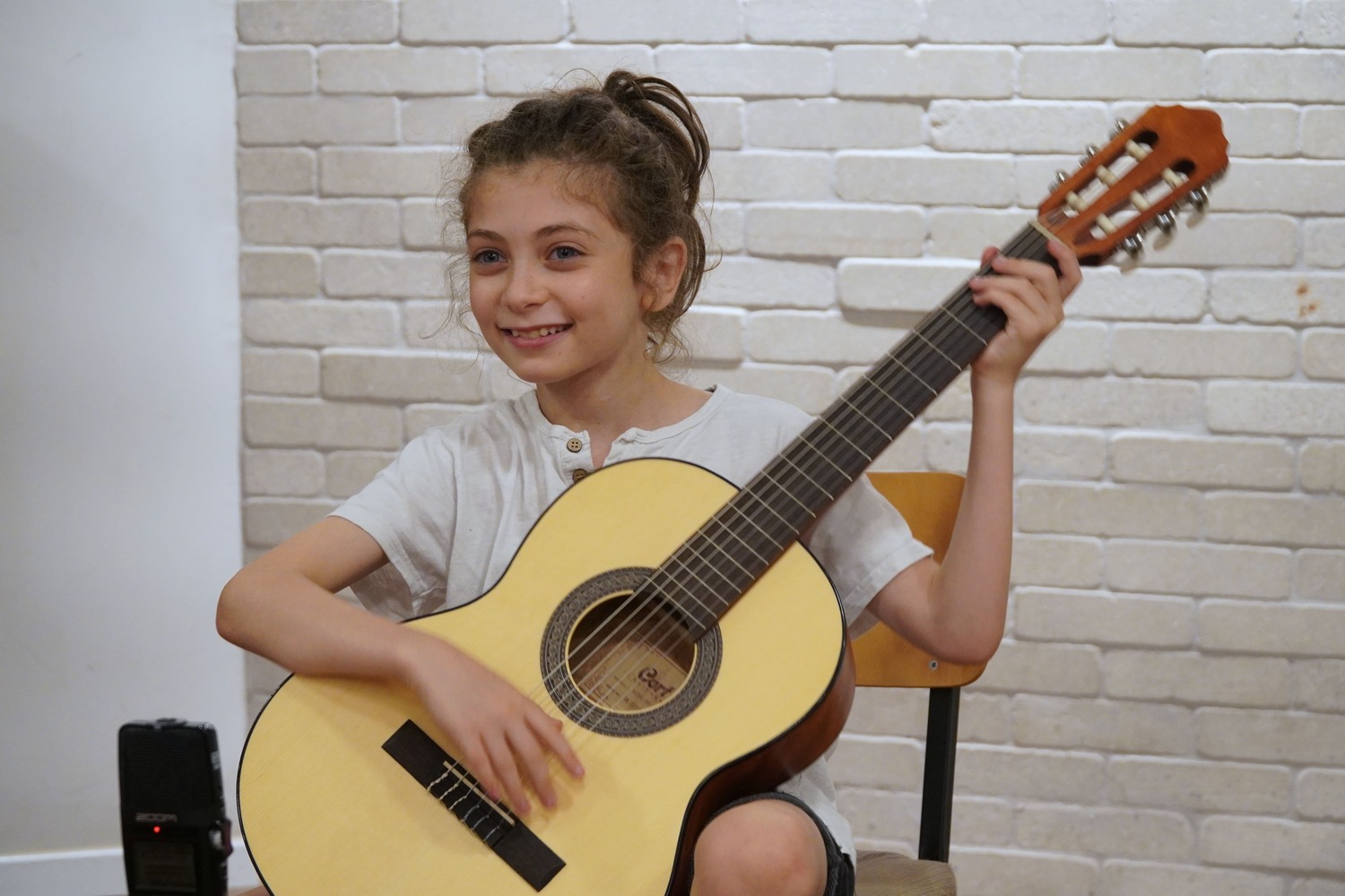 שיעור גיטרה פרטי עם מורה מקצועי ברחובות